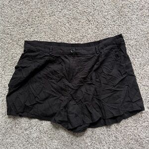 Black linen blend shorts